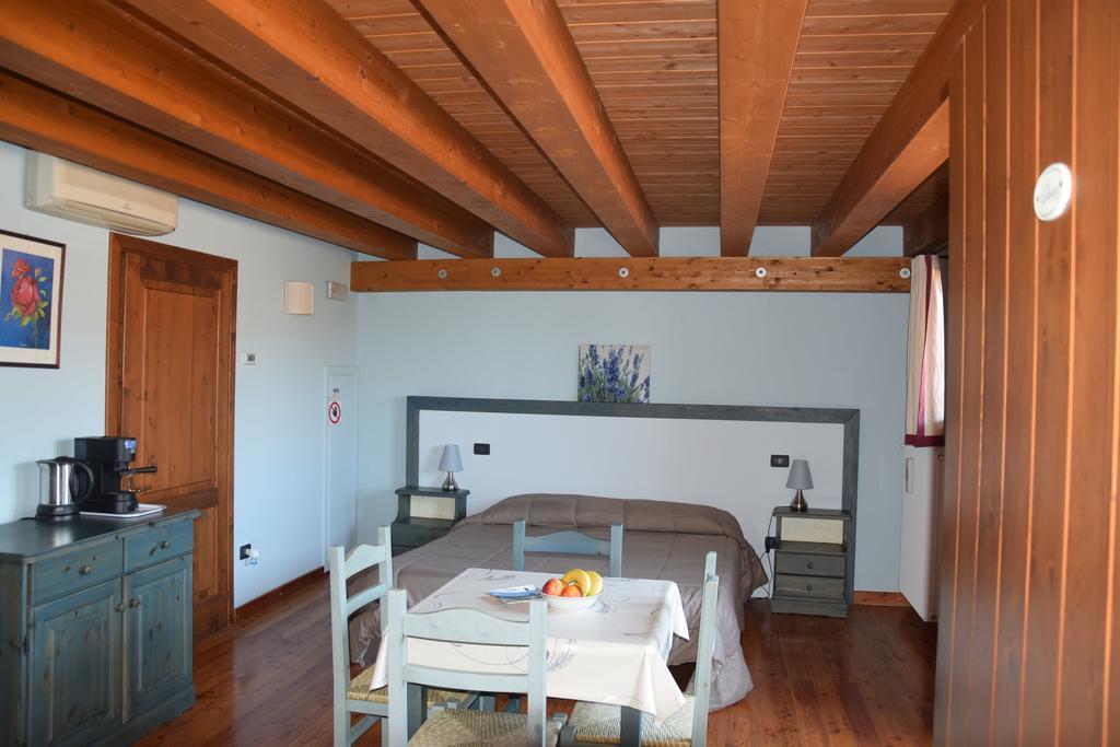Agriturismo Domus Rustica Cormòns Kültér fotó