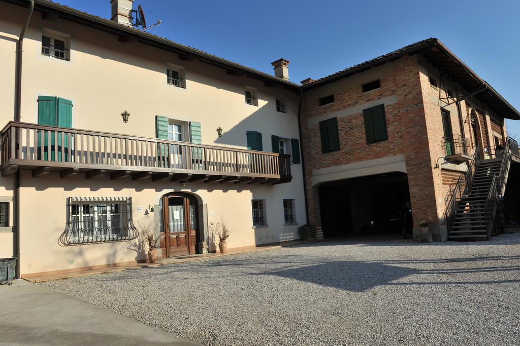 Agriturismo Domus Rustica Cormòns Kültér fotó